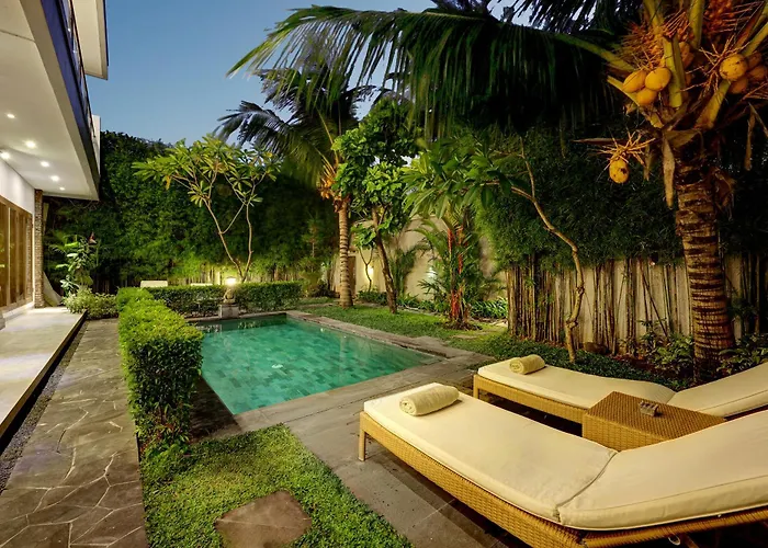 6br Oasis With 2 Private Pools Villa