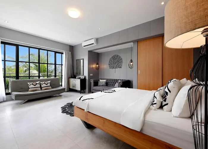 6br Oasis With 2 Private Pools Seminyak