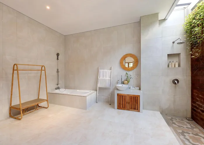 6br Oasis With 2 Private Pools * Seminyak