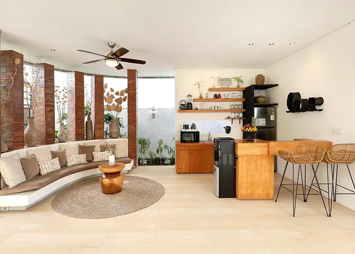 Villa 6br Oasis With 2 Private Pools *