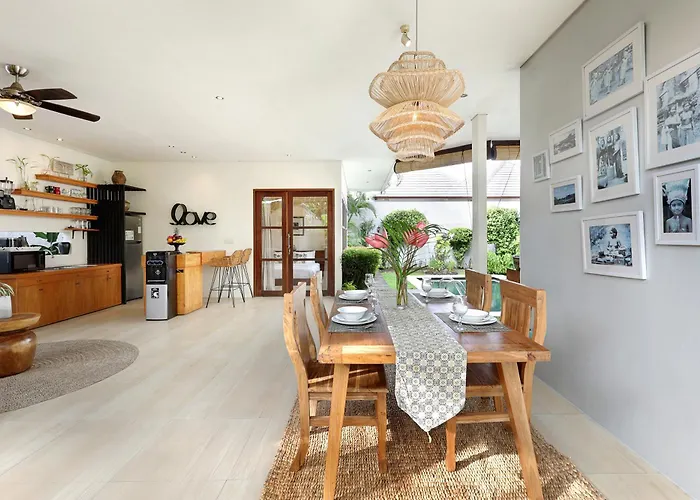 6br Oasis With 2 Private Pools Villa