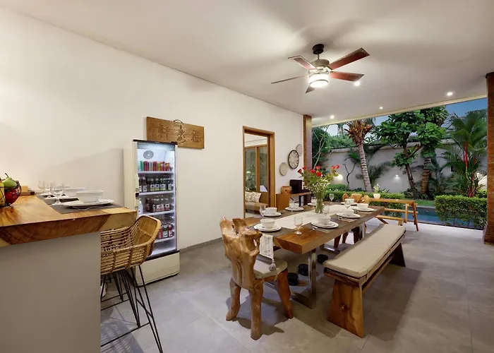 6br Oasis With 2 Private Pools Villa