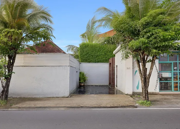 6br Oasis With 2 Private Pools Villa